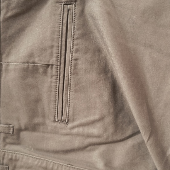 H&M khaki pants - Picture 3 of 3